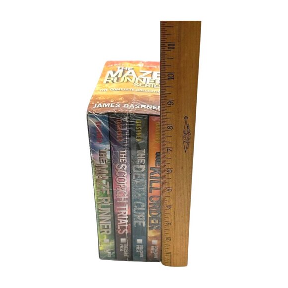 Maze Runner Boxset 4 Volume  Childrens Books PB James Dashner New Sealed - Picture 7 of 8
